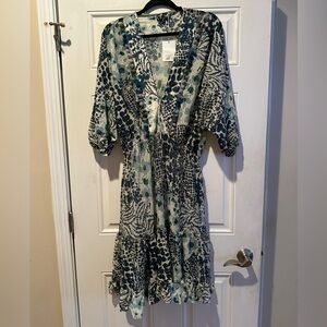 Petit Pois Elegant Patterned Dress -New and Super cute!